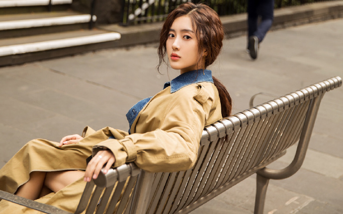 黄仁勋首次出席链博会 专家：中美经贸“链”仍十分密切